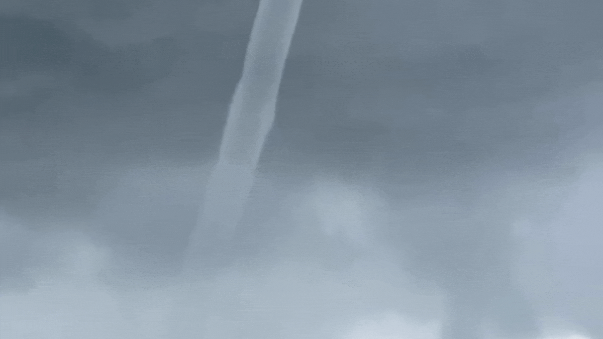 Las trombas terrestres son tornados de menor escala pero requieren precaución ante su repentina formación en zonas abiertas.