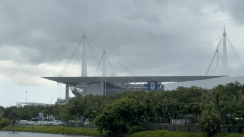 El Hard Rock Stadium de Miami, bajo una intensa tormenta a pocas horas del partido entre Argentina y Cabo Verde. El Hard Rock Stadium de Miami, bajo una intensa tormenta a pocas horas del partido entre Argentina y Cabo Verde.