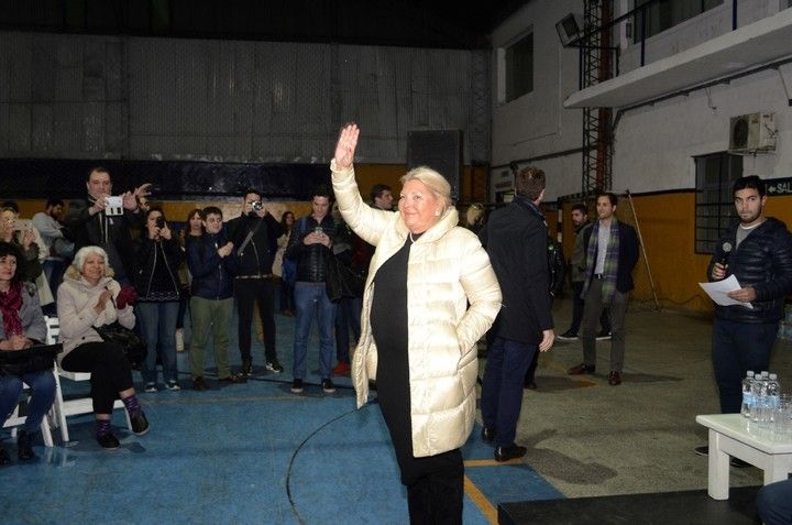 Carrió dice que "está pedida la expulsión de De Vido" de la Cámara y anticipa que va a señalar a los diputados que lo defiendan