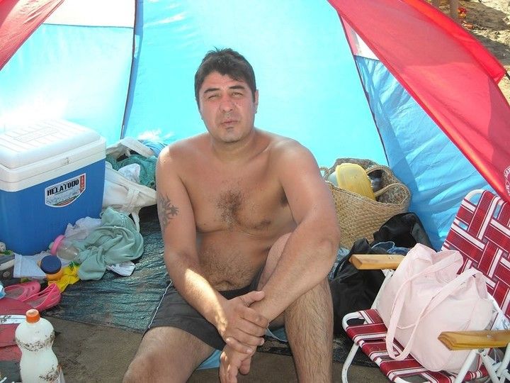 Diego Alejandro Ripoll (43) fue asesinado por una mujer en una casa del balneario bonaerense Monte Hermoso.