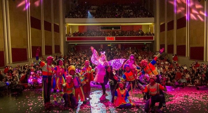 Panam en el mismo escenario en el que se accidentó Sergio Denis. (Teatro Mercedes Sosa)