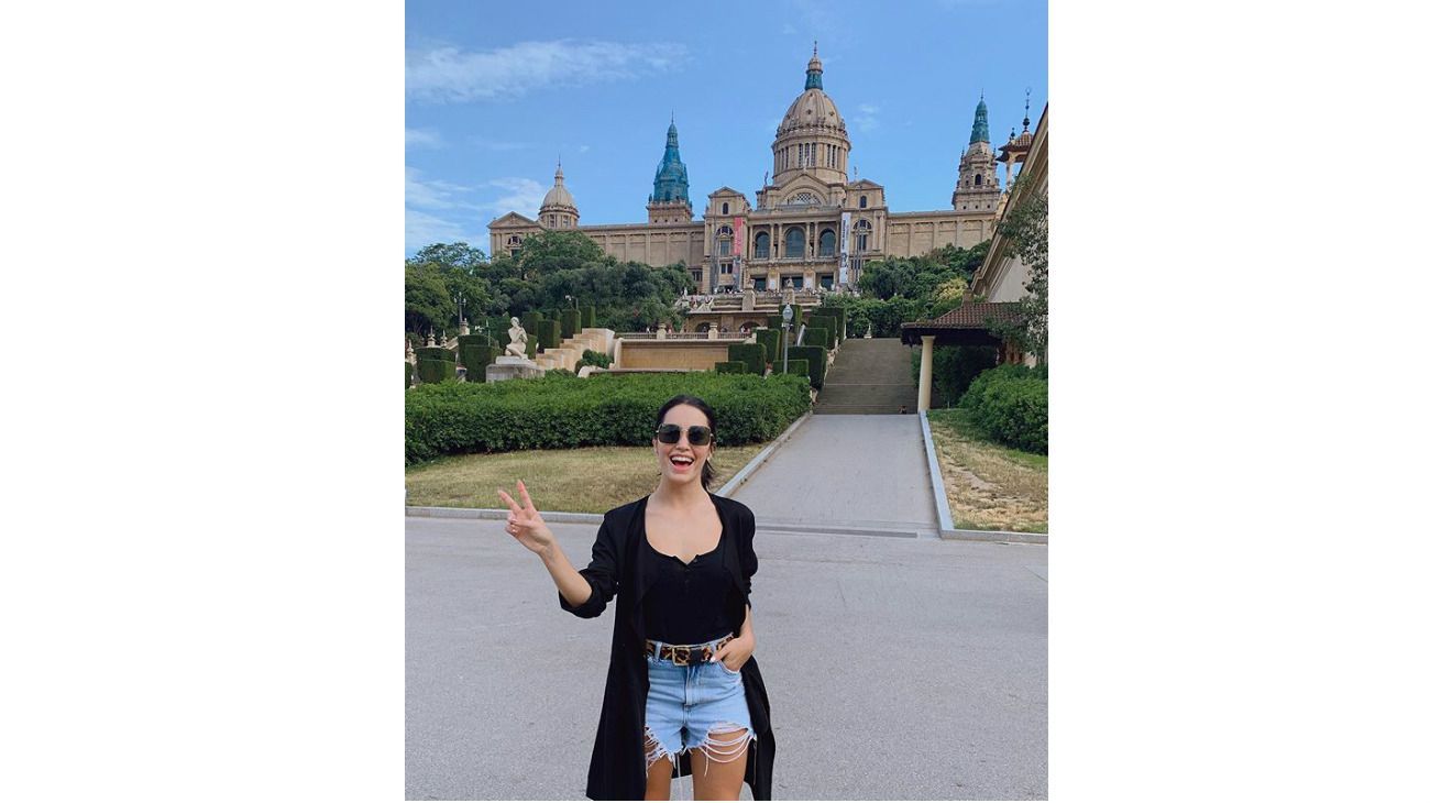 Lali Espósito exhibió su tremendo escote e hizo una confesión íntima