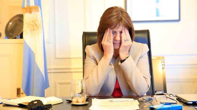 Patricia Bullrich durante la entrevista con LA NACION