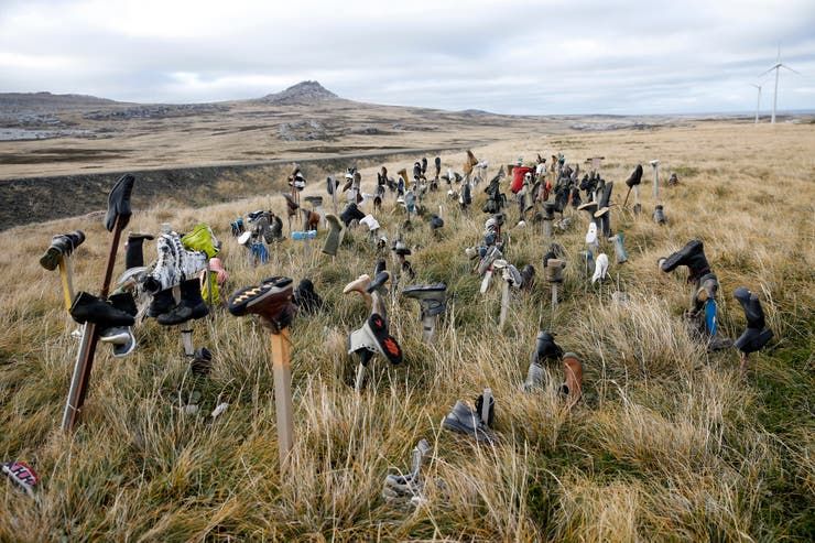 Soldados enterrados como NN en Malvinas e identificados en 2017