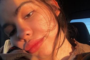 La hija de Andrea Del Boca se refirió a la complicada relación que mantiene con su padre biológico