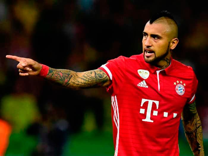 arturo vidal disparó contra el árbitro