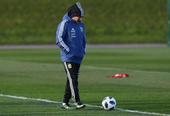 Sampaoli pierde a un jugador para los amistosos