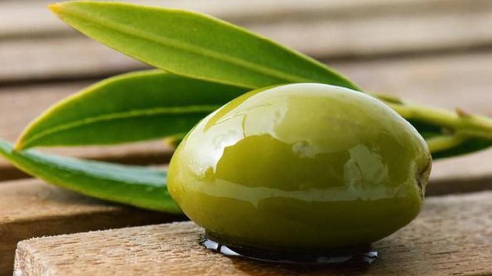 piel y aceituna