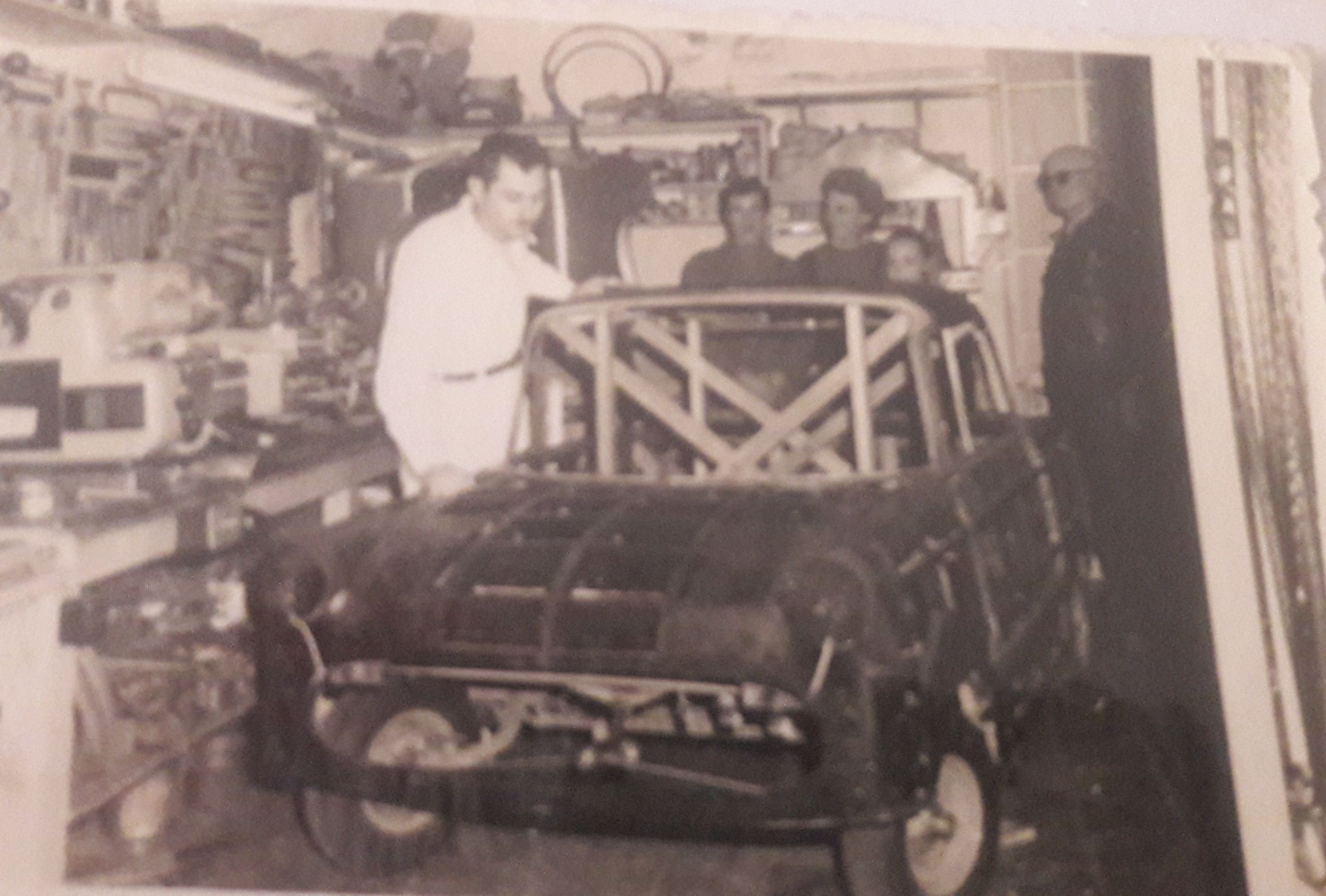 Reneé, el inventor santafesino de un auto único en el mundo