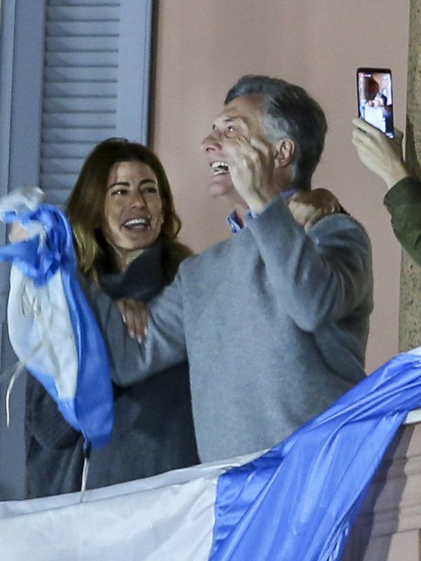 Macri en balcon de Casa Rosada 3