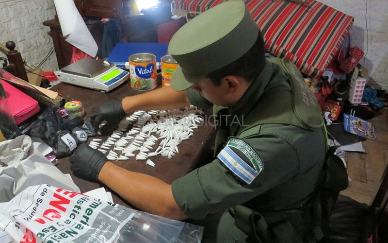 Condenaron a "El Sabalero": tenía una librería en barrio Los Troncos pero era una pantalla para vender drogas
