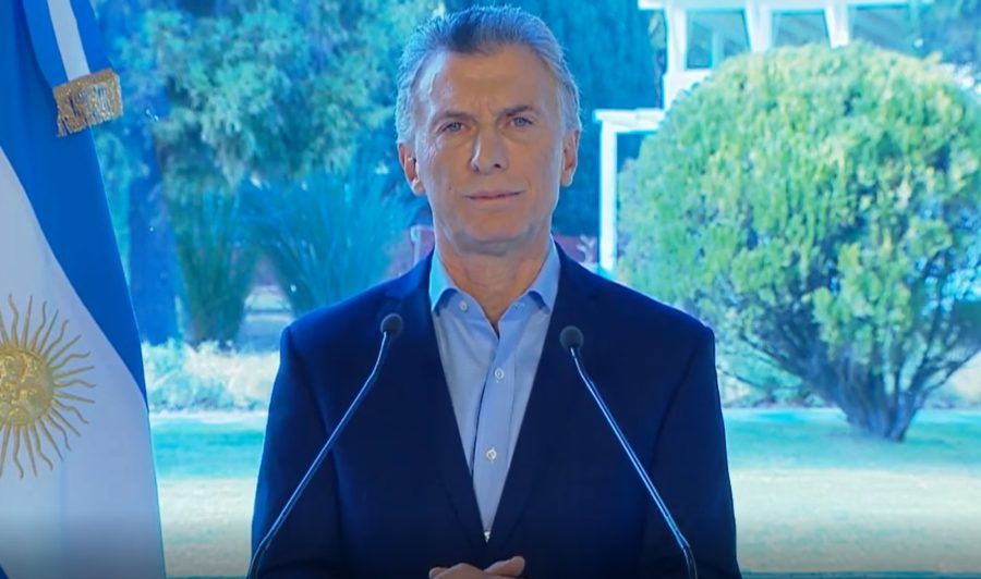 Este miércoles por la mañana, el presidente Mauricio Macri anunció nuevamente un paquete de medidas económicas para tratar de frenar la crisis tras la suba del dólar y el disparo del riesgo país.