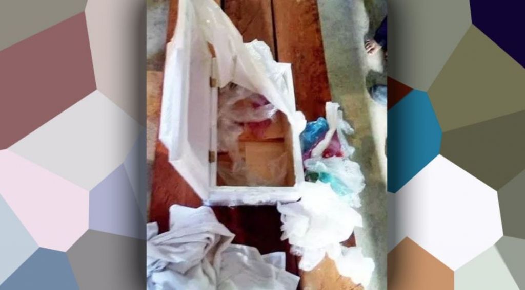 Su bebé recién nacido murió y le entregaron un ataúd lleno de basura