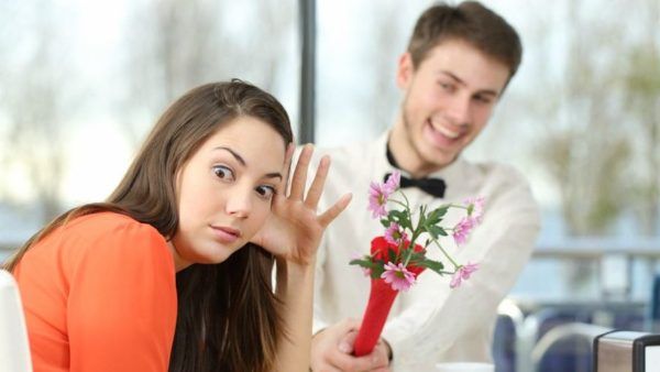 No hagas ninguna de estas tres cosas en tu primera cita