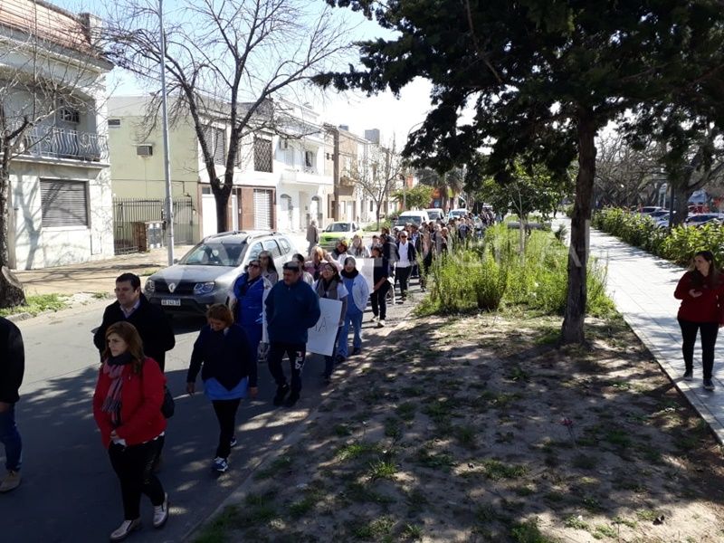 "Él la martirizaba día y noche, no entendía que era su expareja", aseguró una amiga de Cecilia Burgadt