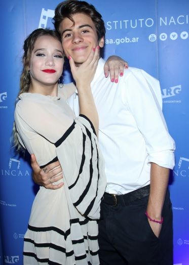 Ángela Torres confesó que, al igual que Flor Peña, practica el poliamor con su novio