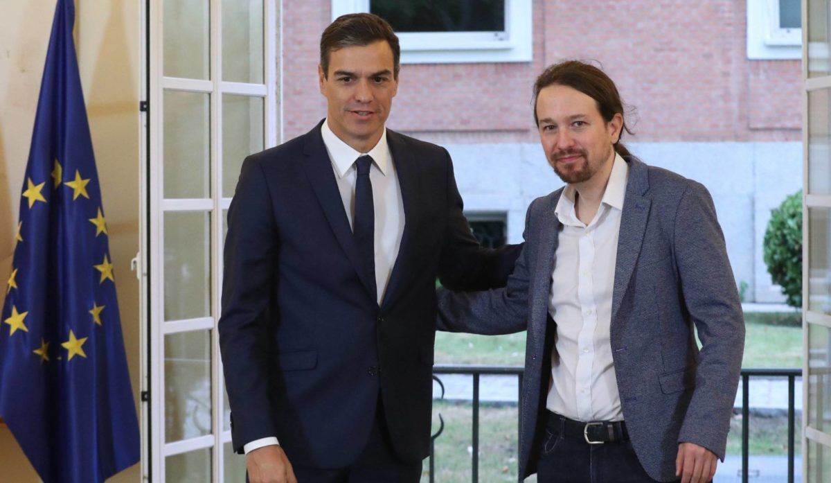 El presidente del gobierno en funciones, Pedro Sánchez, y el líder de Podemos, Pablo Iglesias.