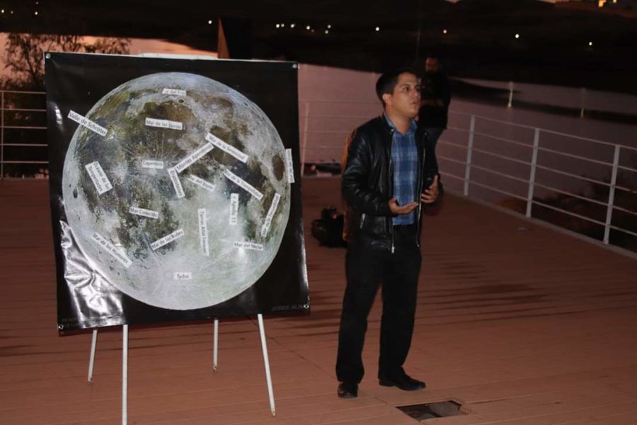 La Noche de Observación de la Luna en México.