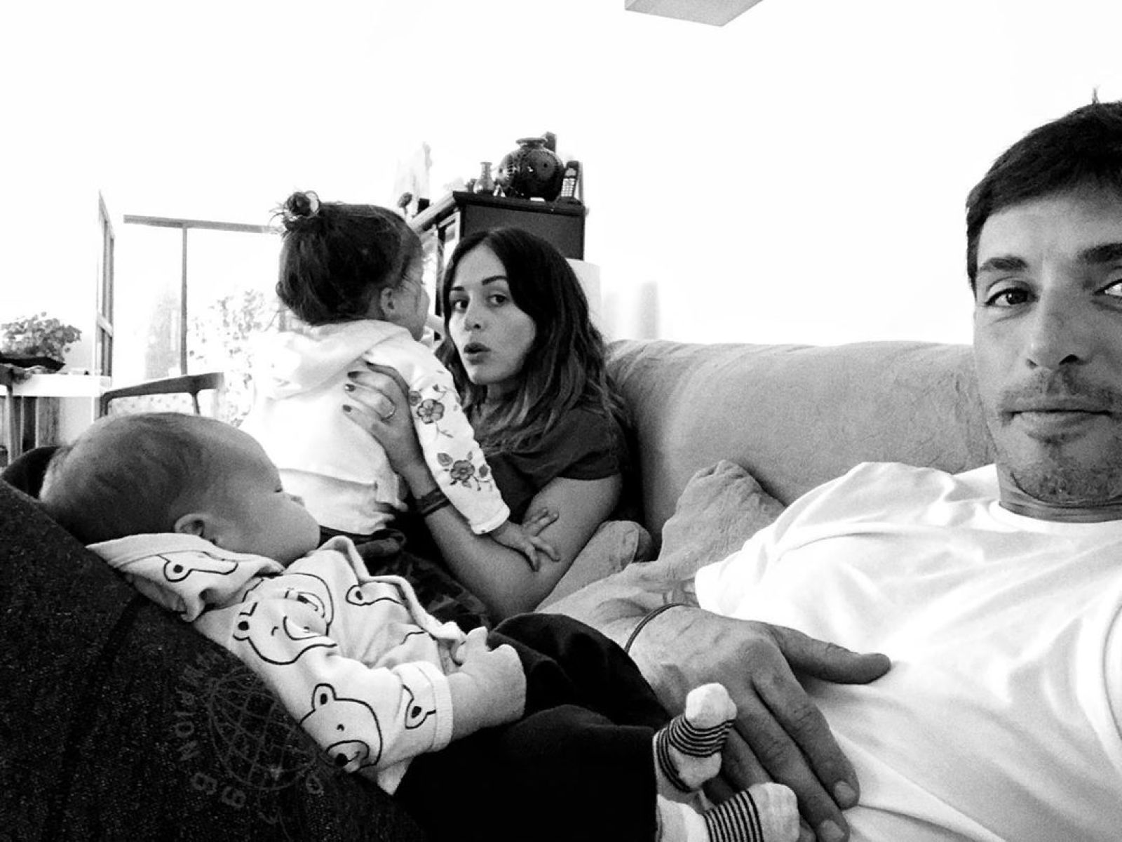 Zuria Vega habla de su maternidad: "Hay días en que los quiero regalar"