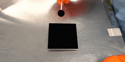 Material más oscuro Material más oscuro