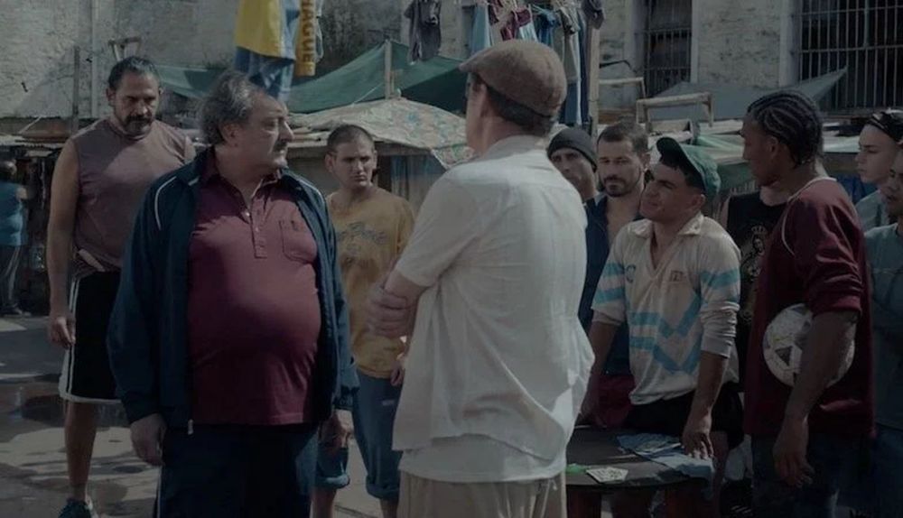¿Cómo y a qué hora ver en directo el capítulo 8 de "El Marginal 3"?