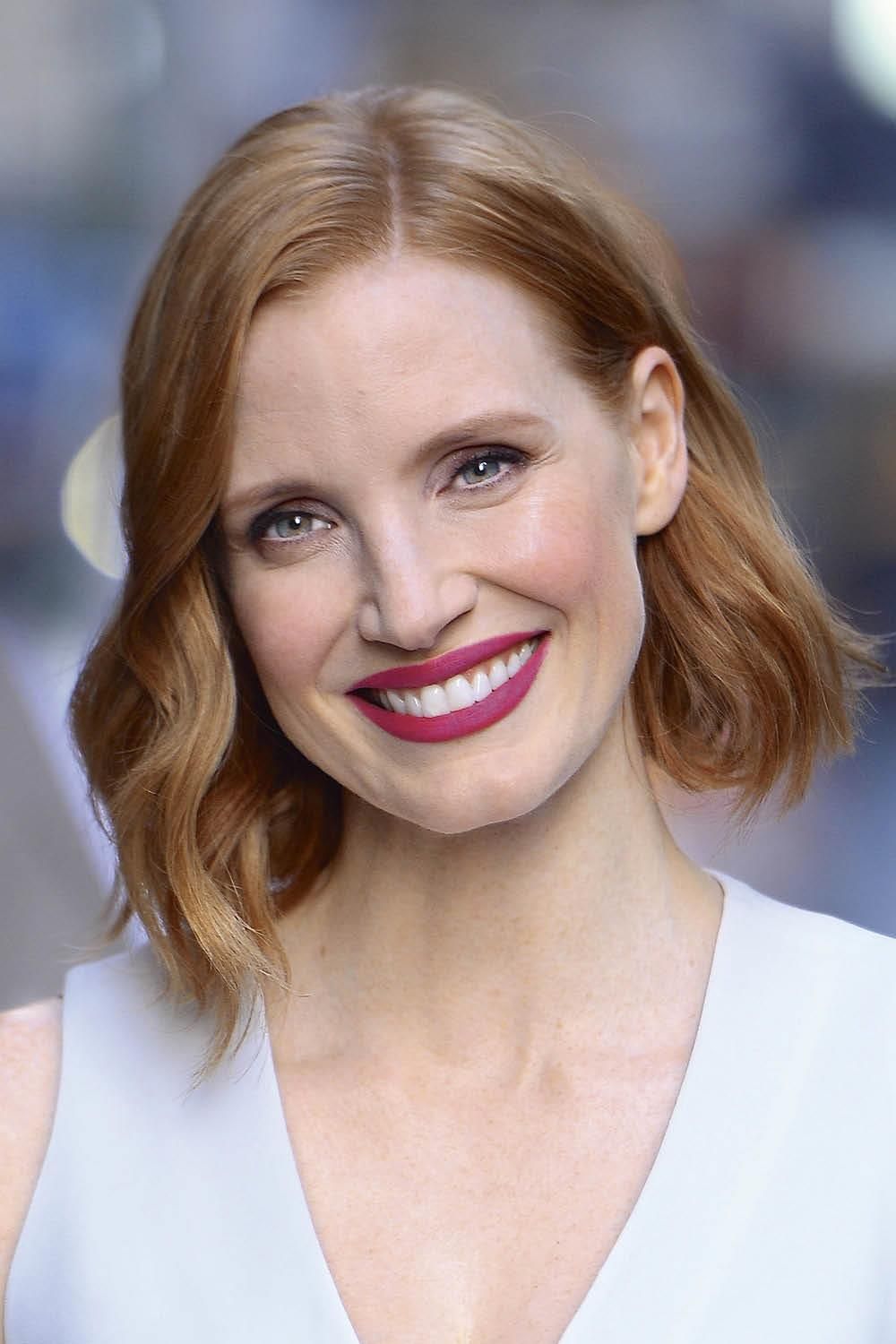 melena midi Peinados de moda otonÌo invierno jessica chastain. Melena midi y blorange, el dúo perfecto