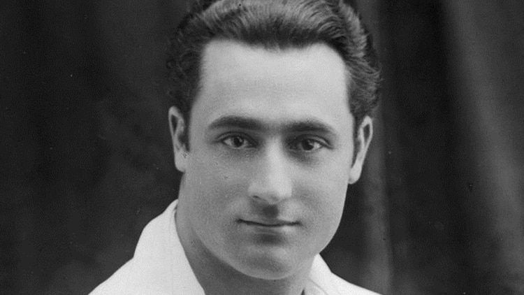 Charles Atlas nació en Italia y de pequeño se instaló con su familia en Brooklyn