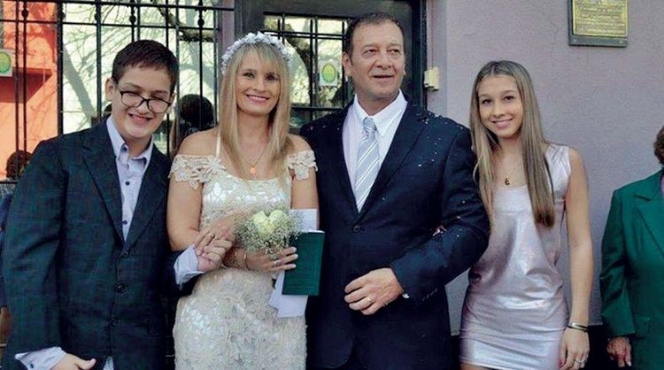 En otoÃ±o de 2017, Yamina Kroh y Marcelo Galarza, los padres de Nahir, pasaron por el registro civil. A la izquierda, su hermano Aaron.