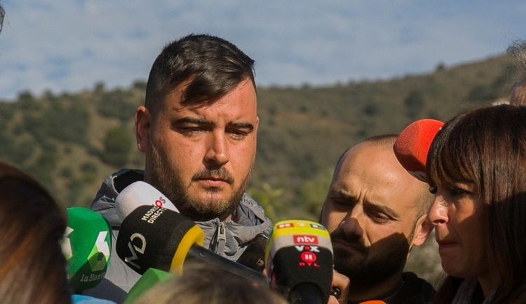 El equipo de rescate del niño que cayó por un pozo en España causó lesiones al cadáver, según un contrainforme