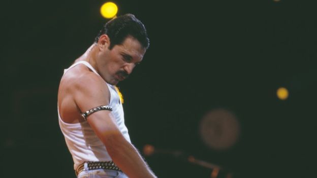 Freddie Mercury en Winbley, 1985.