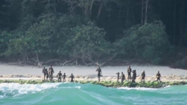 Un grupo de sentineleses.