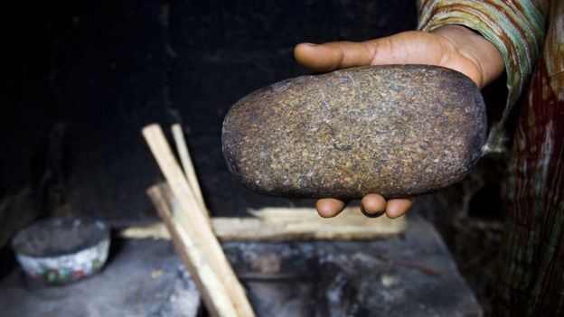 Piedra usada para el planchado de senos