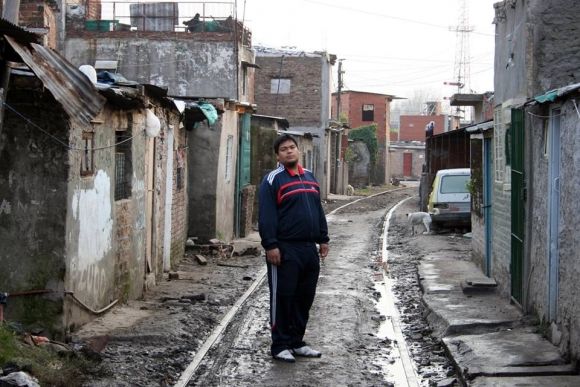 La nueva vida de "Coto" de Masterchef: bajó 40 kilos, actúa con Julio Chávez y es chef profesional