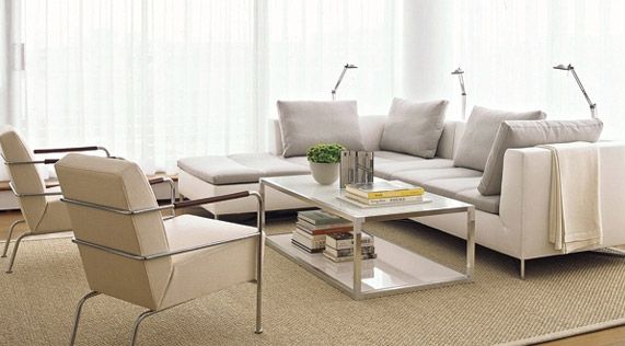 02-5-tips-de-decoracion-que-renovaran-tu-casa-sala-muebles-sofa-alfombra-cortinas-780x435-fabuloso