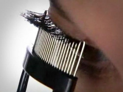 Peine para pestañas