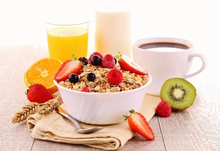Desayuno variado.