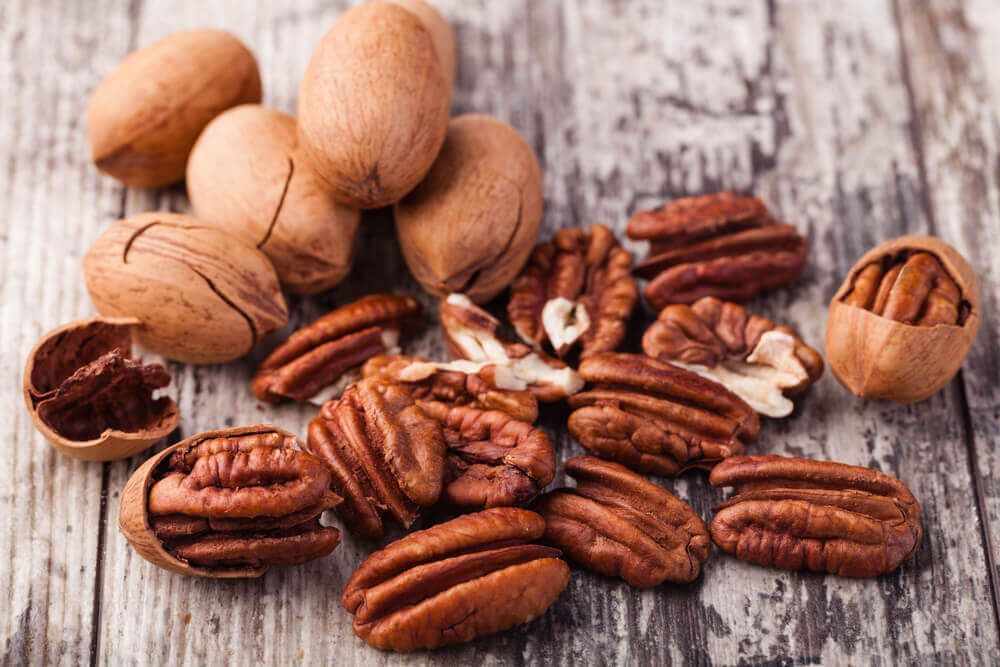 Frutos secos: nueces.