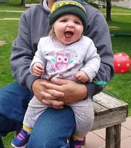 La dura despedida a una bebé de 22 meses antes de entrar a quiráfono para donar sus órganos