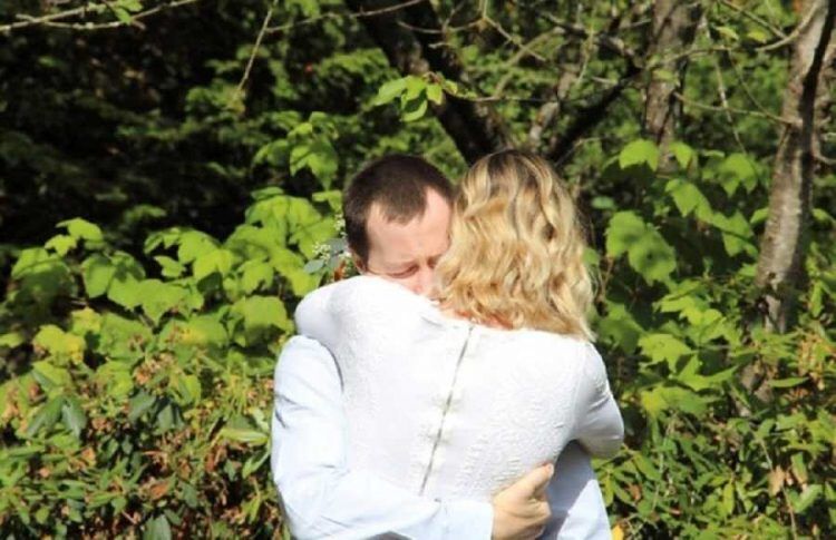 Una enfermera termina perdidamente enamorada de un paciente al que le quedaba poco tiempo