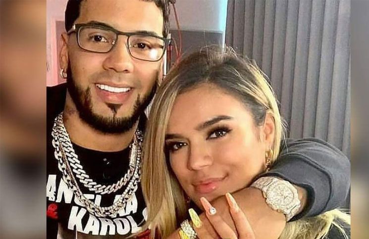 Karol G y Anuel AA, súper enamorados