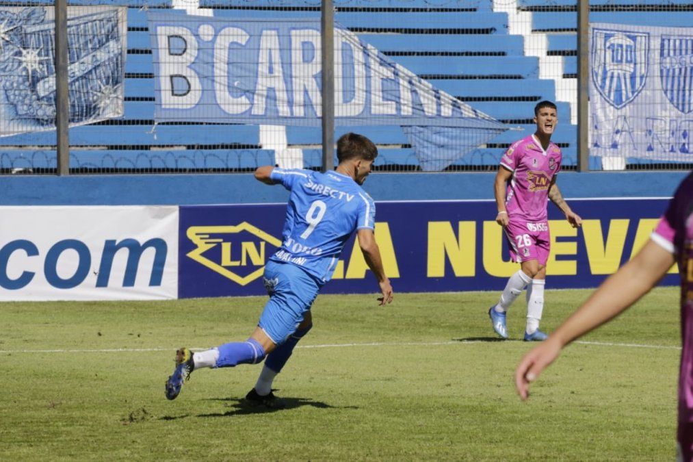 El Tomba no pudo festejar con una victoria su regreso al Feliciano Gambarte luego de 16 años.