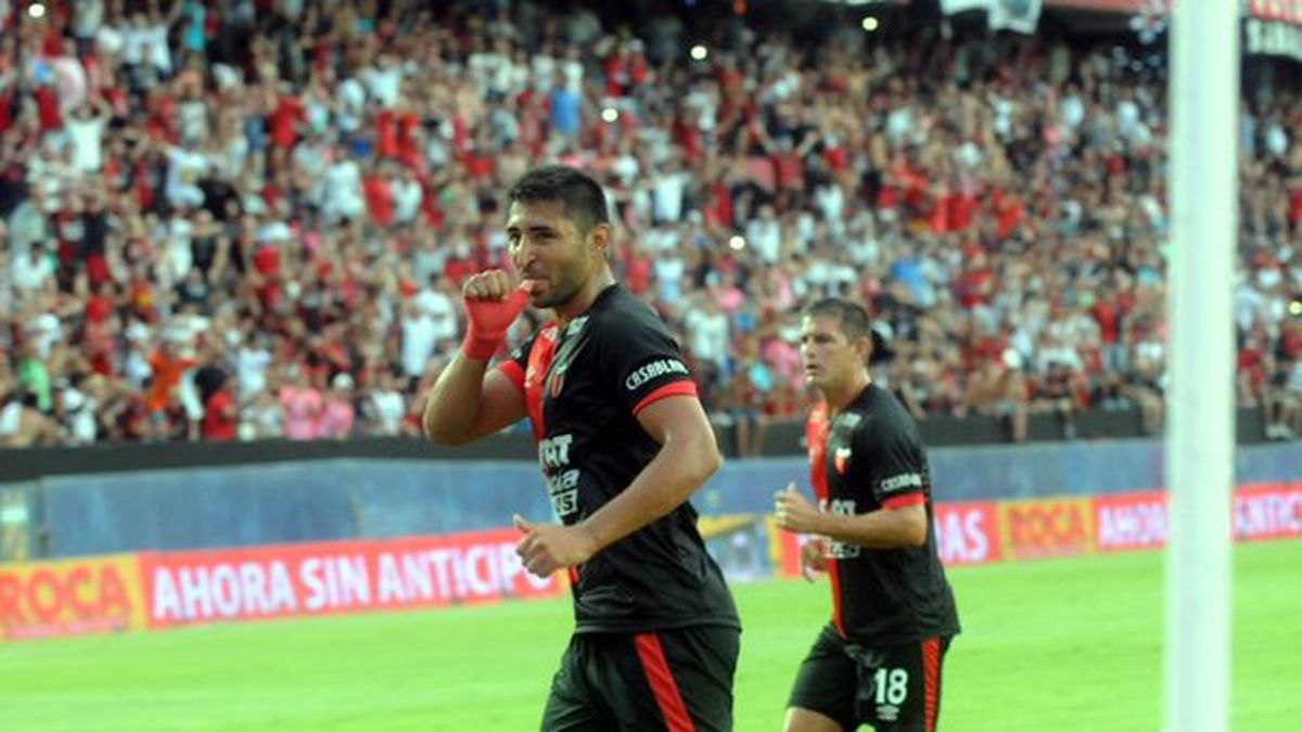 Alan Ruíz jugará en Portugal