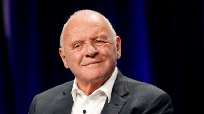 Video: Anthony Hopkins debutó en TikTok con un reto viral 