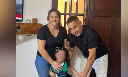 Zoe junto a Jorge Rodríguez y Valeria Chapero. Zoe junto a Jorge Rodríguez y Valeria Chapero.