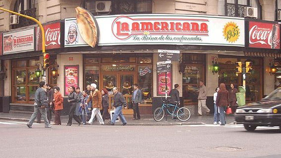 La pizzería repudió el video del escrache de Anibal Fernández a las cuatros clientas