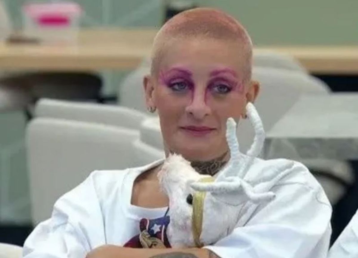 La producción de Gran Hermano está muy preocupado por las actitudes que está teniendo Furia. La producción de Gran Hermano está muy preocupado por las actitudes que está teniendo Furia.