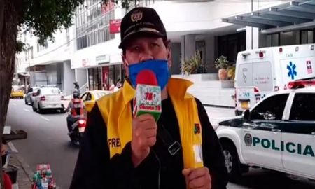 Un movilero se enteró en vivo que su mujer había muerto por coronavirus Un movilero se enteró en vivo que su mujer había muerto por coronavirus