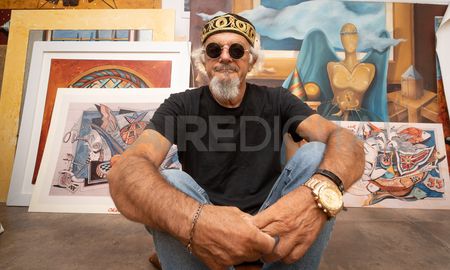 Ricardo Calanchini, el artista que despertó el interés de los santafesinos: Logré mi cometido, que el arte trascienda el museo, dijo en una entrevista en AIRE. Ricardo Calanchini, el artista que despertó el interés de los santafesinos: Logré mi cometido, que el arte trascienda el museo, dijo en una entrevista en AIRE.