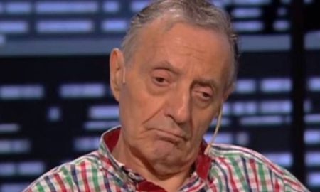 El artista mantiene en alerta a todos sus familiares. El artista mantiene en alerta a todos sus familiares.