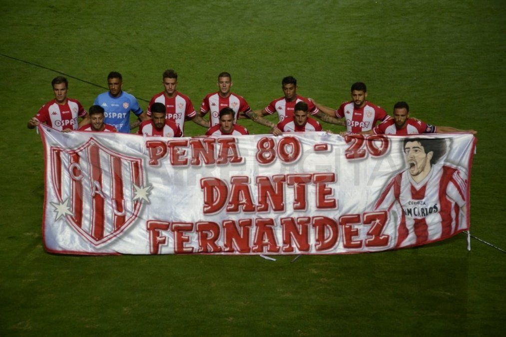 Unión juega este domingo el clásico santafesino frente a Colón y Juan Manuel Azconzábal ajusta detalles para definir el once titular.